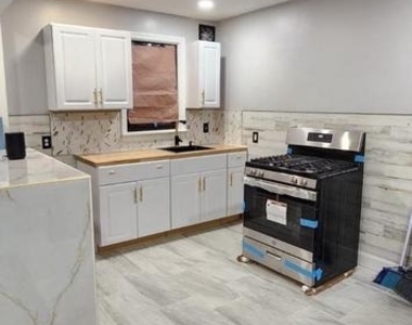 500 E 22nd Street - Photo Thumbnail 4