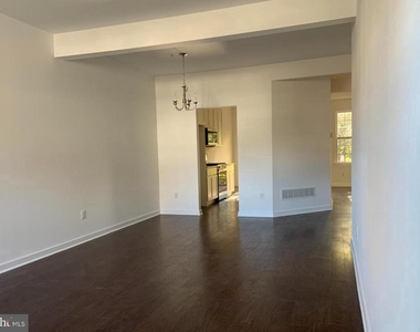 15 Graham Drive - Photo Thumbnail 1