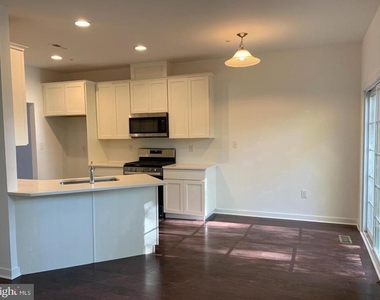 15 Graham Drive - Photo Thumbnail 6