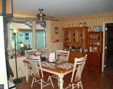 176 Kenton Drive - Photo Thumbnail 3