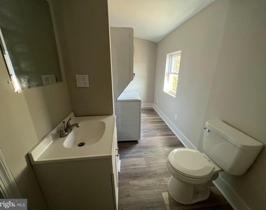 605 E Broad Street - Photo Thumbnail 11