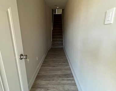 605 E Broad Street - Photo Thumbnail 1