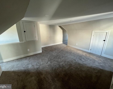 605 E Broad Street - Photo Thumbnail 7