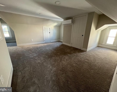 605 E Broad Street - Photo Thumbnail 5