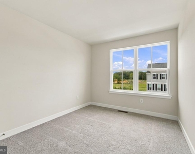 114 Spyglass Hill Drive - Photo Thumbnail 31
