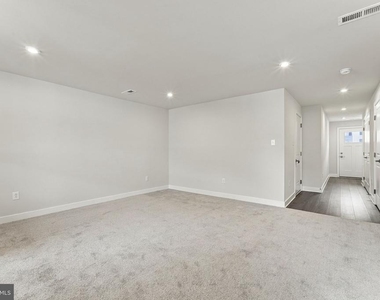 114 Spyglass Hill Drive - Photo Thumbnail 9