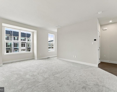 114 Spyglass Hill Drive - Photo Thumbnail 11