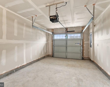 114 Spyglass Hill Drive - Photo Thumbnail 37