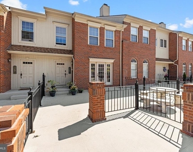 5082 Main Street - Photo Thumbnail 29
