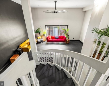 5082 Main Street - Photo Thumbnail 20
