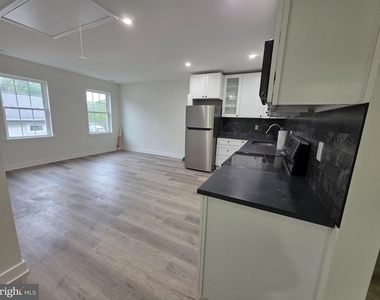 625 Cooper Street - Photo Thumbnail 3