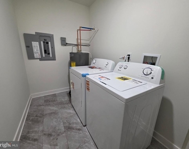 625 Cooper Street - Photo Thumbnail 7