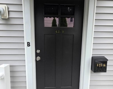625 Cooper Street - Photo Thumbnail 1
