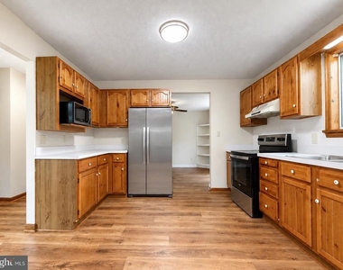 44334 Ivy Stone Lane - Photo Thumbnail 1