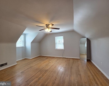 6412 Foster Street - Photo Thumbnail 17