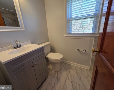 6412 Foster Street - Photo Thumbnail 15