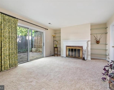 2105 Bucknell Terrace - Photo Thumbnail 22