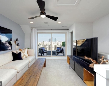 1213 Rockwell Avenue - Photo Thumbnail 16