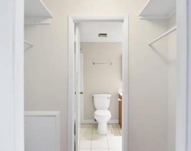8865 Rollright Court - Photo Thumbnail 25