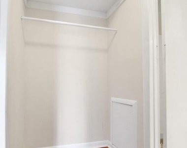 8865 Rollright Court - Photo Thumbnail 26