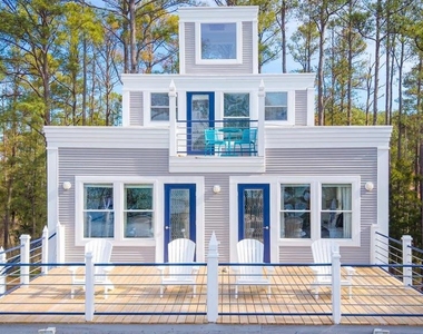1307 Broadview Drive - Photo Thumbnail 11