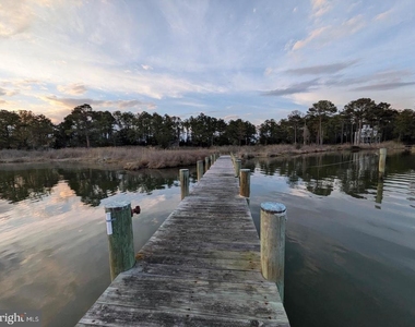 1307 Broadview Drive - Photo Thumbnail 88