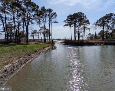 1307 Broadview Drive - Photo Thumbnail 43