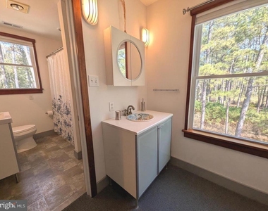 1307 Broadview Drive - Photo Thumbnail 29