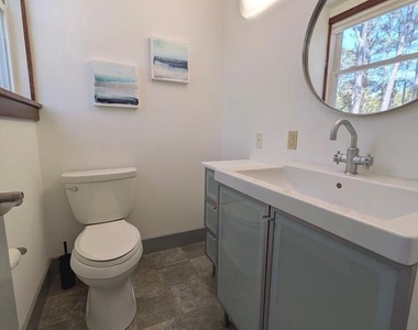 1307 Broadview Drive - Photo Thumbnail 26