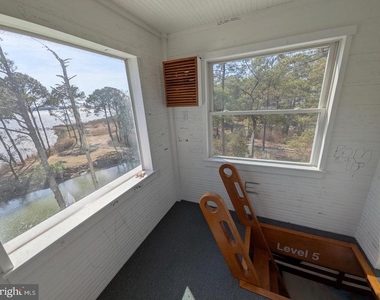 1307 Broadview Drive - Photo Thumbnail 63