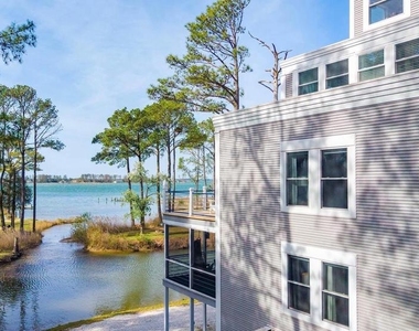 1307 Broadview Drive - Photo Thumbnail 70
