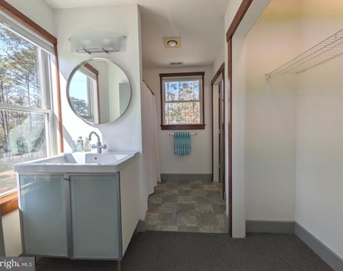 1307 Broadview Drive - Photo Thumbnail 25