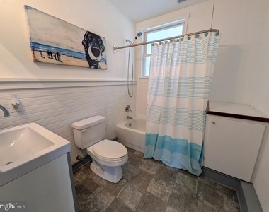 1307 Broadview Drive - Photo Thumbnail 35