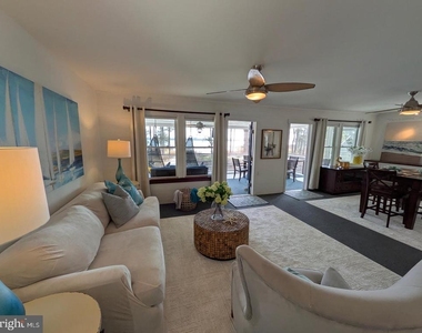 1307 Broadview Drive - Photo Thumbnail 16