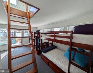 1307 Broadview Drive - Photo Thumbnail 58