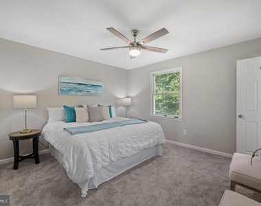 407 Stacy Lee Court - Photo Thumbnail 10