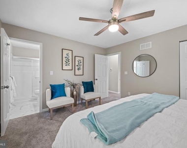 407 Stacy Lee Court - Photo Thumbnail 11