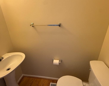 1630 Winding Brook Way - Photo Thumbnail 2