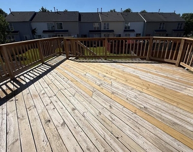 1630 Winding Brook Way - Photo Thumbnail 6