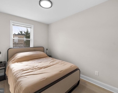 2639 Loyola Northway - Photo Thumbnail 14