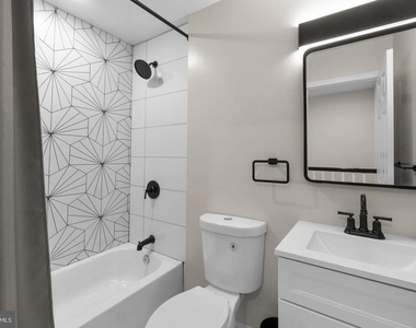 2639 Loyola Northway - Photo Thumbnail 16
