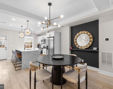 2639 Loyola Northway - Photo Thumbnail 5