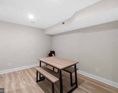 2639 Loyola Northway - Photo Thumbnail 21