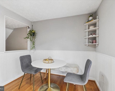 575 Melissa Court - Photo Thumbnail 11