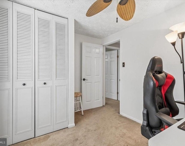 575 Melissa Court - Photo Thumbnail 17