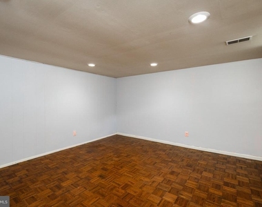 4804 Hogan Drive - Photo Thumbnail 21