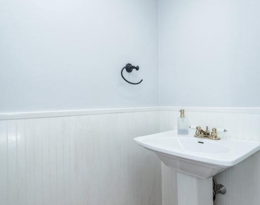 4804 Hogan Drive - Photo Thumbnail 15