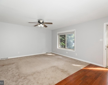 4804 Hogan Drive - Photo Thumbnail 12