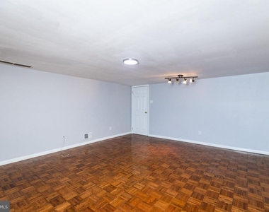 4804 Hogan Drive - Photo Thumbnail 17