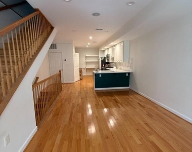 49 Quincy Place Nw - Photo Thumbnail 16